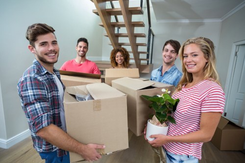 Moving truck service ready for a Southfields home move